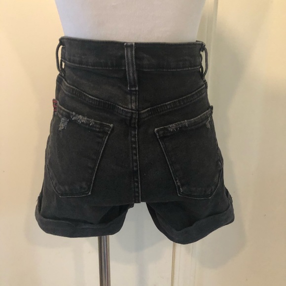 NWOT BDG High Waisted Mom Denim Shorts - Picture 4 of 5